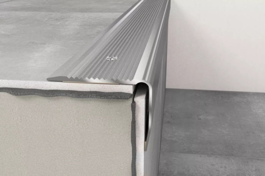 anodised aluminium stair nosing 40×30 mm silver