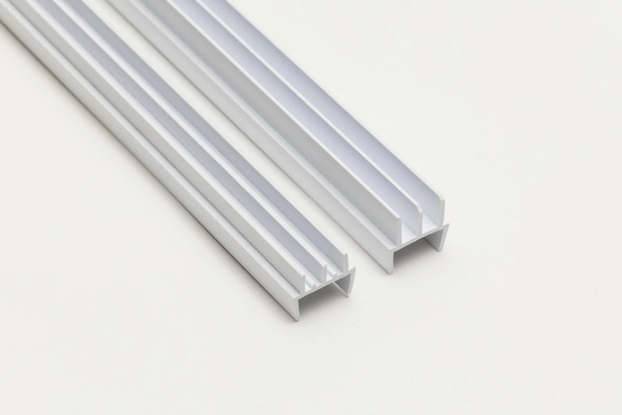 PVC clip-on glass track for reptile enclosure