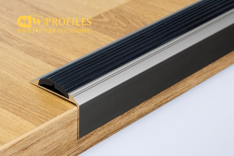 anodised aluminium stair nosing profile for tiled steps