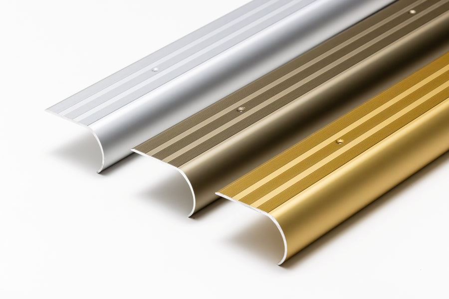 Aluminium stair nosing for ceramic step finish