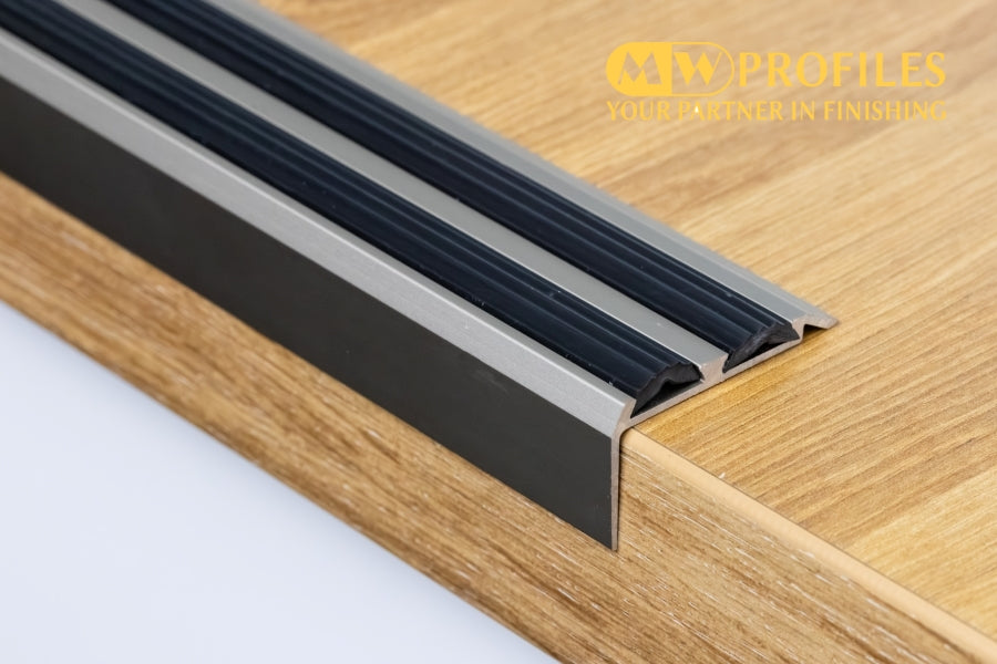 anti slip aluminium stair profile champagne finish