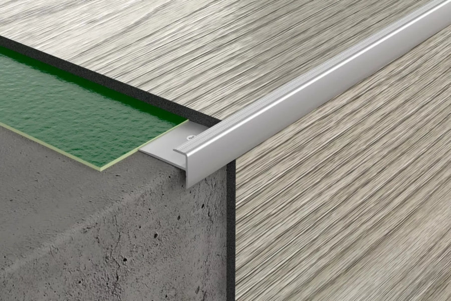 3 mm aluminium stair nosing outer corner silver LVT CL